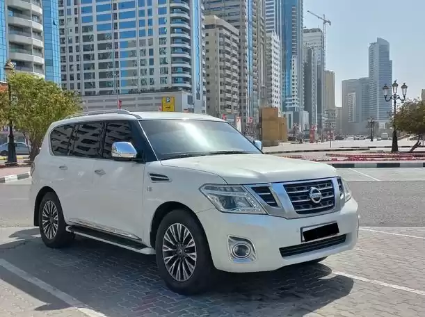 مستعملة Nissan Patrol للبيع في دبي #23456 - 1  صورة 