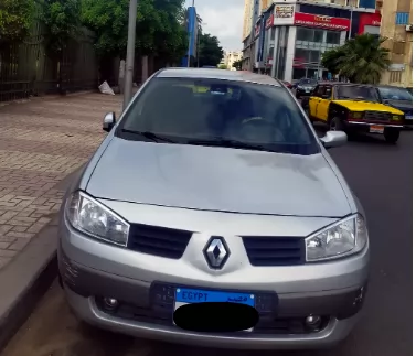 Gebraucht Renault Unspecified Zu verkaufen in Kairo-Gouvernement #24404 - 1  image 
