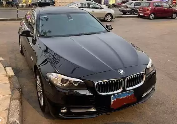 مستعملة BMW 520i للبيع في محافظة-القاهرة‬ #24405 - 1  صورة 
