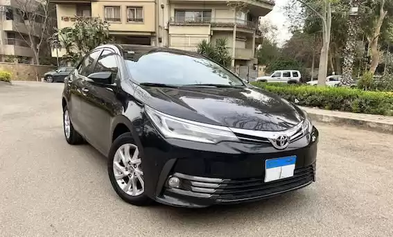 Использовал Toyota Corolla Продается в  Мадине-Фараскур  ,  Фараскур  ,  Дамиетта-губернаторство #24411 - 1  image 