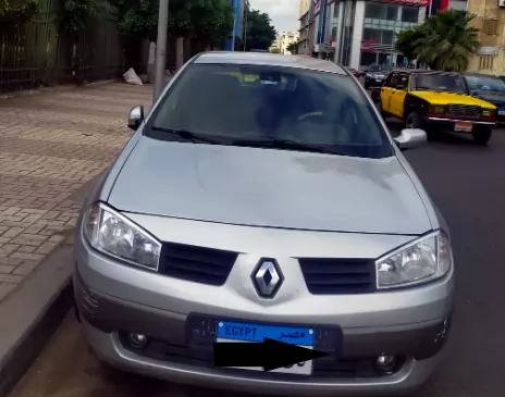 مستعملة Renault Unspecified للبيع في مركز-الخانكة , القليوبية #24595 - 1  صورة 