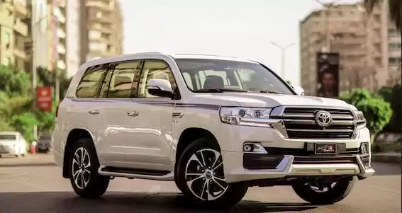 Used Toyota Land Cruiser For Sale in Cairo-Governorate #24830 - 1  image 