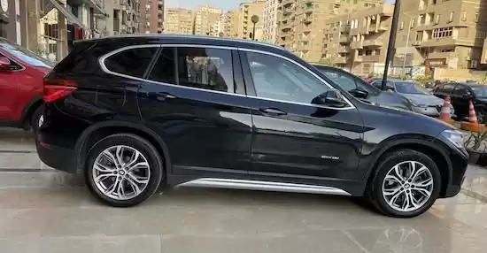 مستعملة BMW X1 للإيجار في القاهرة , محافظة-القاهرة‬ #24948 - 1  صورة 