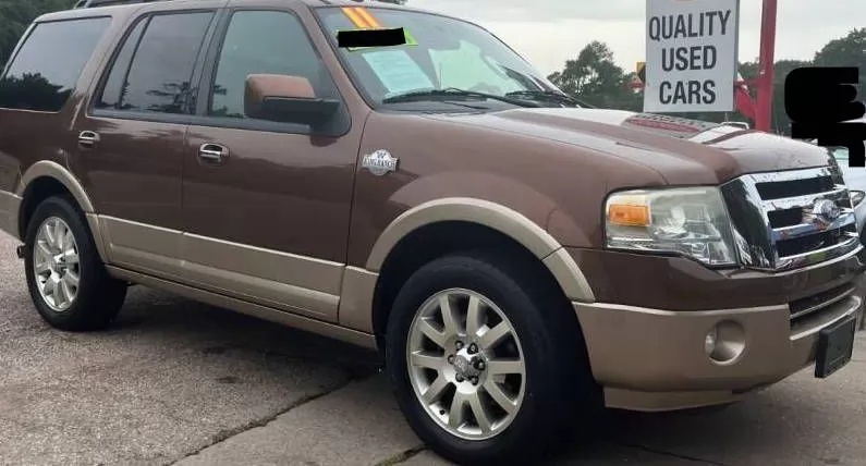 Used Ford Expedition For Sale in Cairo , Cairo-Governorate #24955 - 1  image 