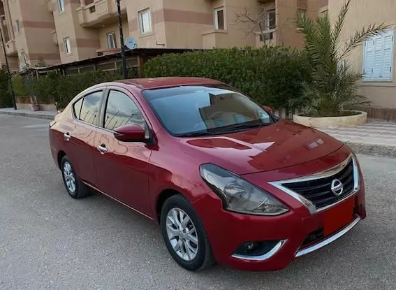 استفاده شده Nissan Sunny برای اجاره که در قاهره-استان #24978 - 1  image 