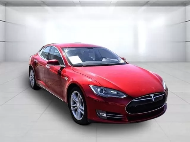 Used Tesla MODEL 3 For Sale in Cairo , Cairo-Governorate #25098 - 1  image 