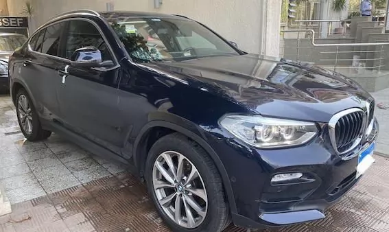 Gebraucht BMW X4 Zu verkaufen in Kairo-Gouvernement #25141 - 1  image 