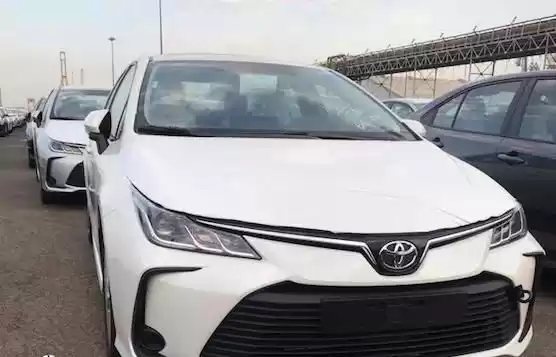 Utilisé Toyota Corolla À Louer au Le-Caire , Gouvernorat-du-Caire #25154 - 1  image 