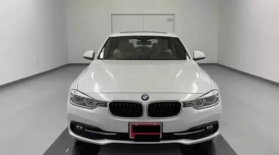 مستعملة BMW 330i للبيع في Yenikent , Esenyurt , اسطنبول #25644 - 1  صورة 