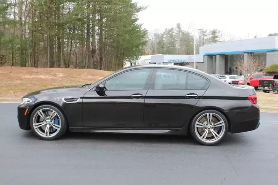 Used BMW M5 For Sale in Istanbul #26323 - 1  image 