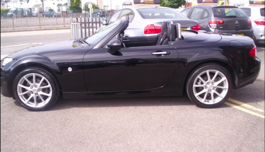 Used Mazda Unspecified For Sale in Greater-London , England #27295 - 1  image 