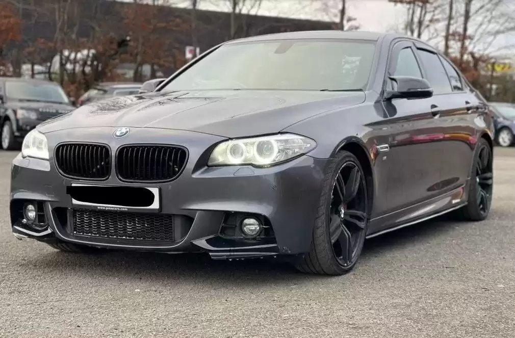 Used BMW M5 For Sale in Greater-London , England #27377 - 1  image 