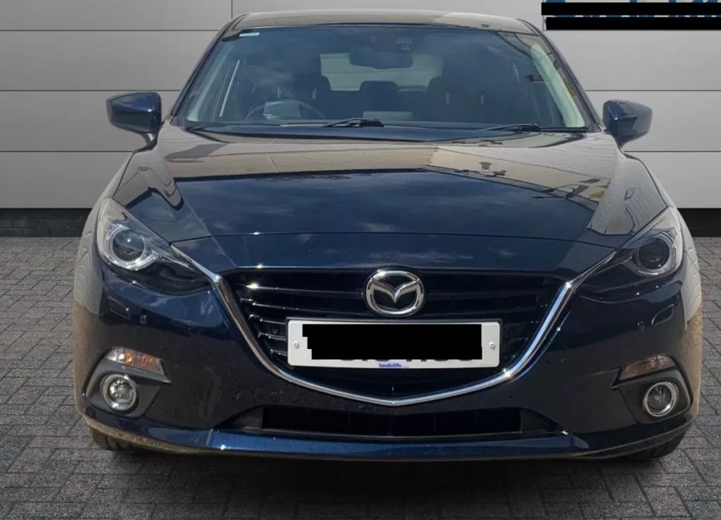 Использовал Mazda Mazda3 Продается в Лондон , Большой Лондон , Англия #27602 - 1  image 