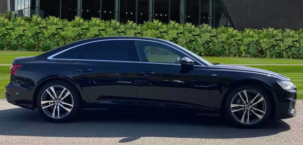 Gebraucht Audi A6 Zu verkaufen in London , Großbezirk London , England #27835 - 1  image 