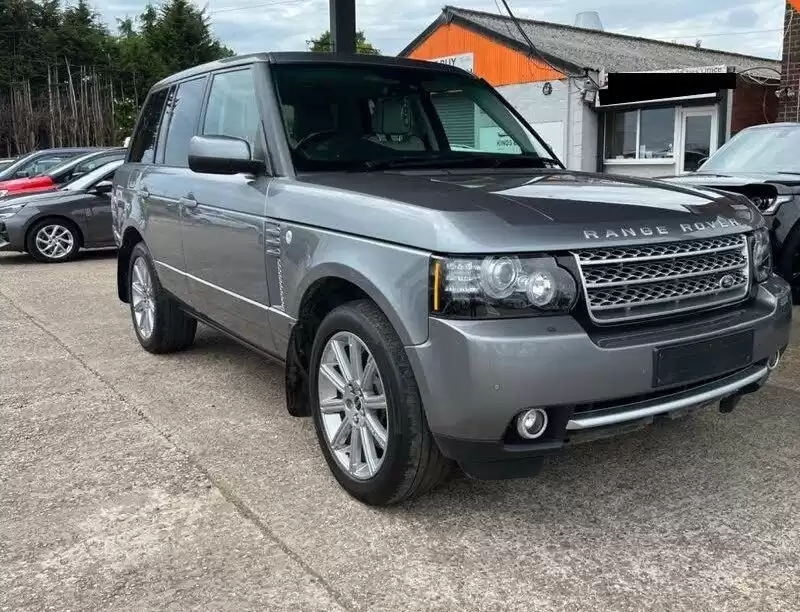 Used Land Rover Range Rover For Sale in London , Greater-London , England #27920 - 1  image 