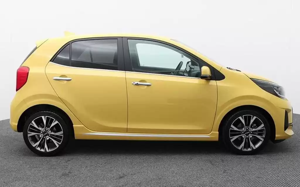 Used Kia Picanto For Sale in Greater-London , England #27934 - 1  image 