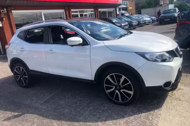 Kullanılmış Nissan Qashqai Satılık içinde Büyük-Londra , İngiltere #27935 - 1  image 