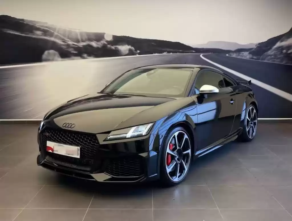 Yepyeni Audi Q3 Satılık içinde Londra , Büyük-Londra , İngiltere #28360 - 1  image 