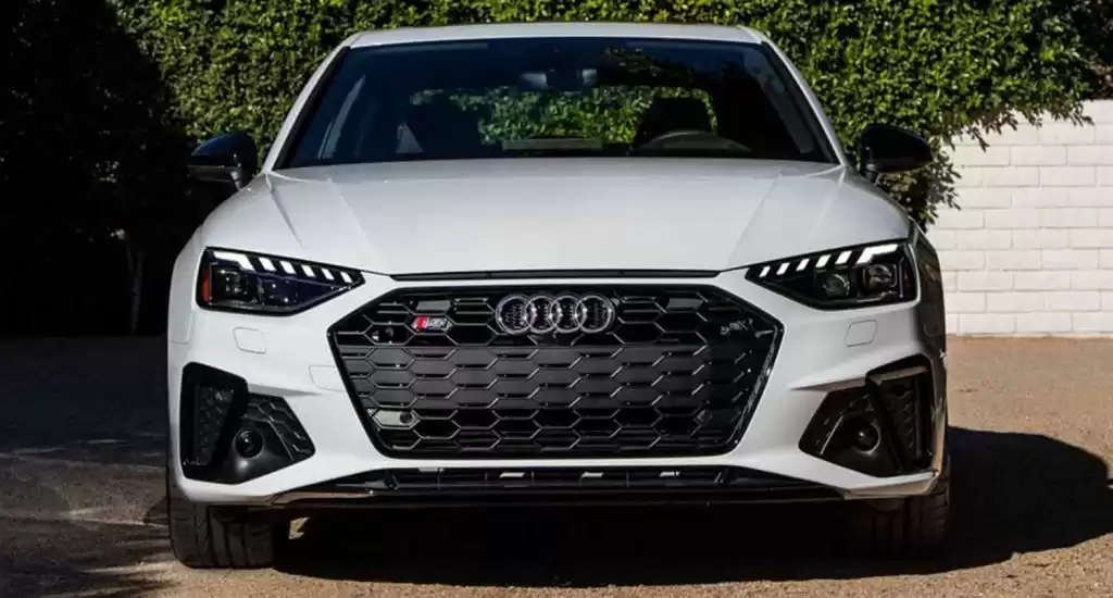 Yepyeni Audi Unspecified Satılık içinde Londra , Büyük-Londra , İngiltere #28841 - 1  image 