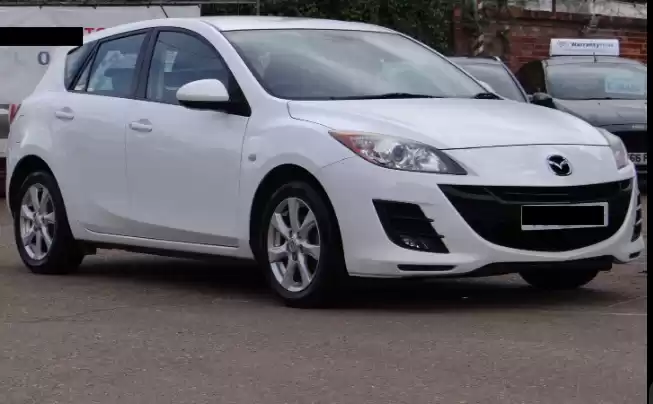 Utilisé Mazda Mazda3 À vendre au Grand-Londres , Angleterre #28937 - 1  image 