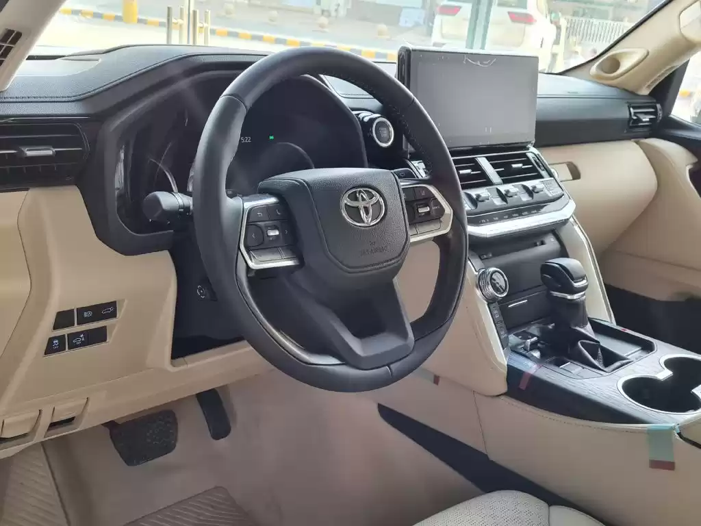 Brand New Toyota Land Cruiser SUV For Rent in Baghdad Governorate #29287 - 1  image 