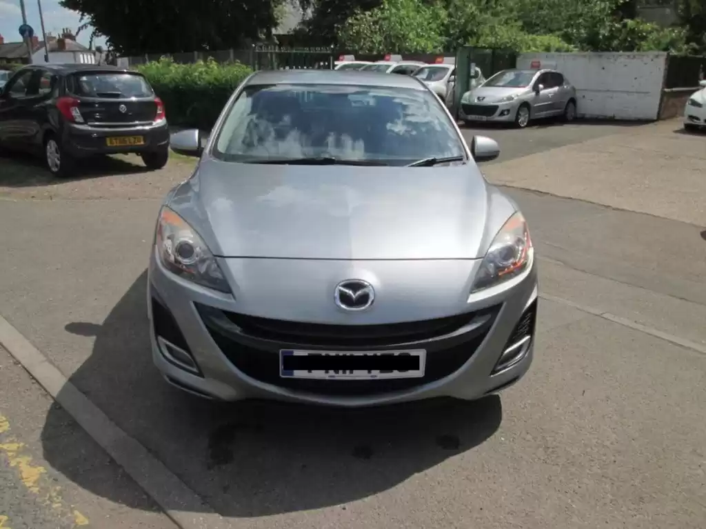 Used Mazda Mazda3 For Sale in Greater-London , England #29347 - 1  image 