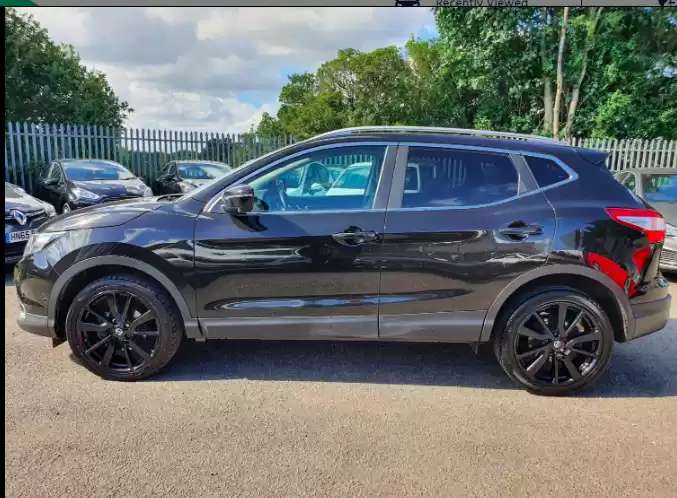 Used Nissan Qashqai For Sale in Greater-London , England #29752 - 1  image 