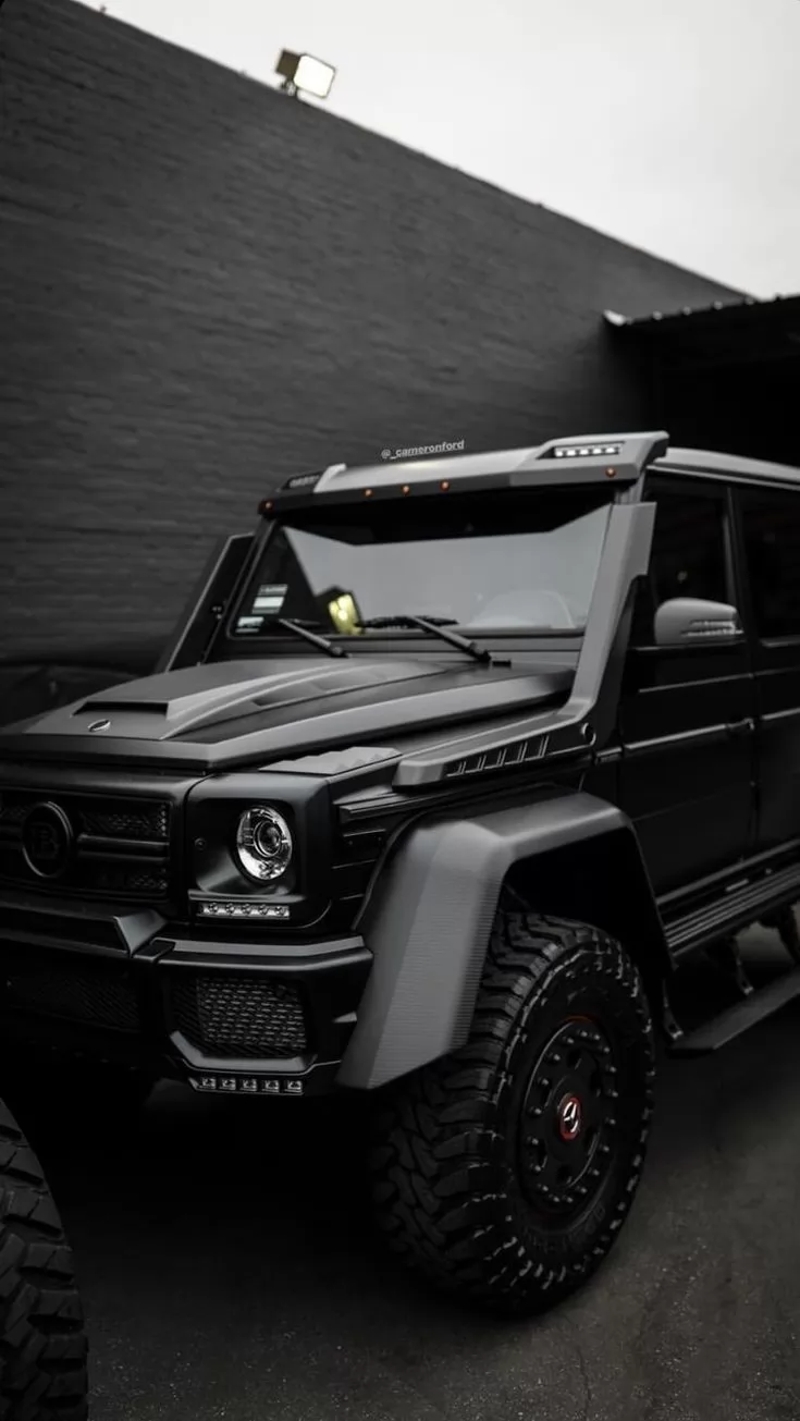 Brand New Land Rover Discovery For Sale in Beirut  #30337 - 1  image 