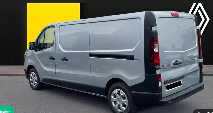 Utilisé Renault Trafic À vendre au Grand-Londres , Angleterre #30586 - 1  image 
