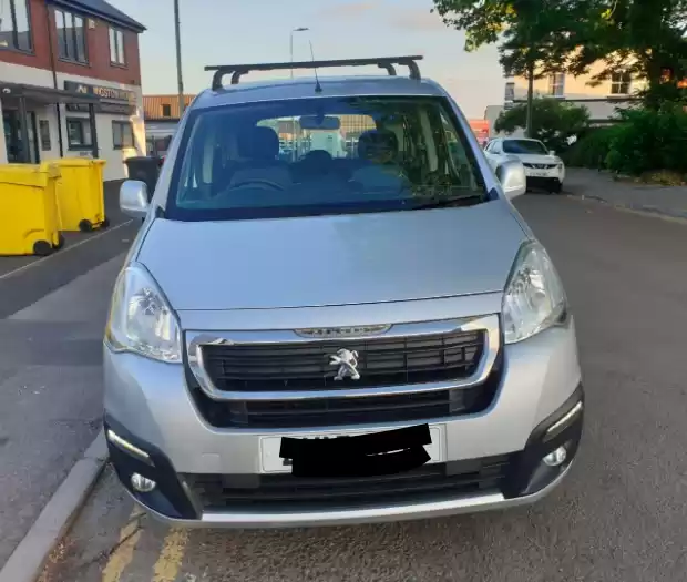 Used Peugeot PARTNER For Sale in Greater-London , England #30620 - 1  image 