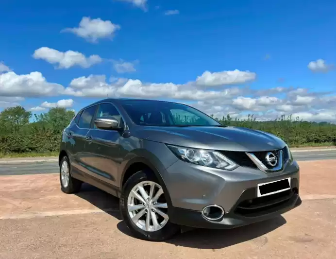 Used Nissan Qashqai For Sale in Greater-London , England #30798 - 1  image 