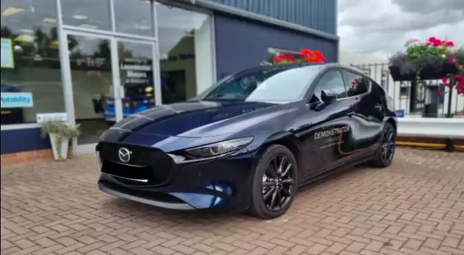 Kullanılmış Mazda Mazda3 Satılık içinde Londra , Büyük-Londra , İngiltere #30806 - 1  image 