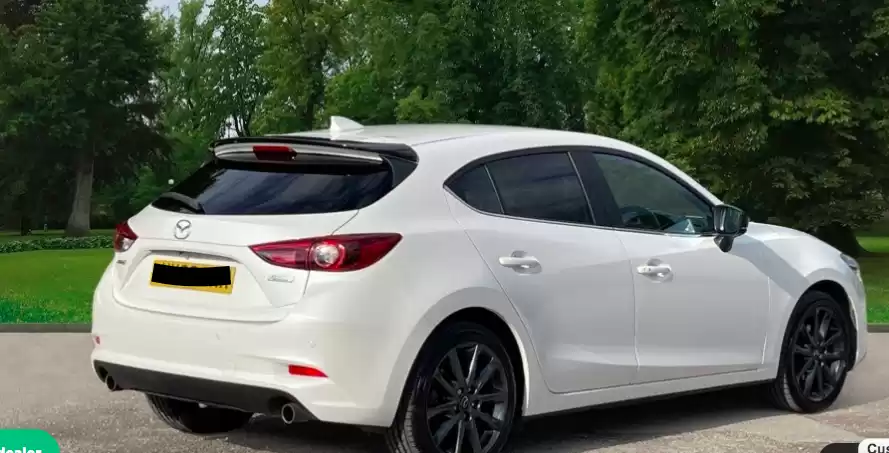 Использовал Mazda Mazda3 Продается в Большой Лондон , Англия #30895 - 1  image 