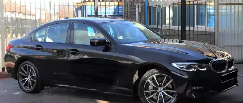 Kullanılmış BMW 330i Satılık içinde Büyük-Londra , İngiltere #30900 - 1  image 