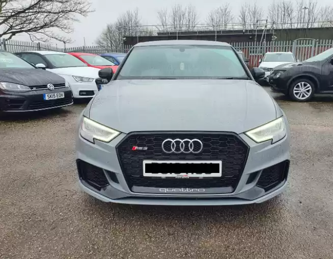 Utilisé Audi RS 3 À vendre au Londres , Grand-Londres , Angleterre #30923 - 1  image 