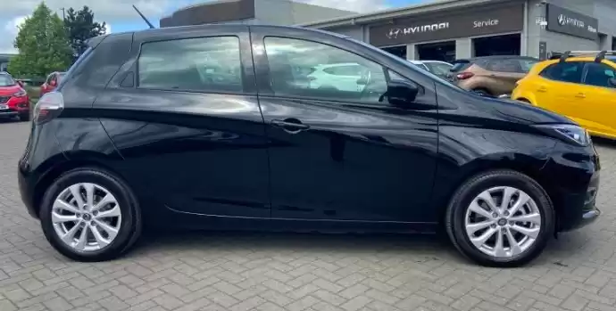 Used Renault Zoe For Sale in London , Greater-London , England #31000 - 1  image 