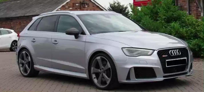 Gebraucht Audi RS 3 Zu verkaufen in Großbezirk London , England #31003 - 1  image 