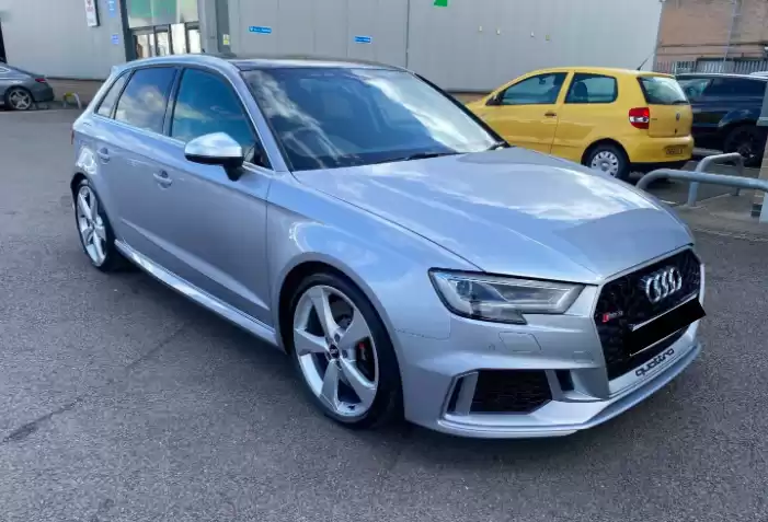 مستعملة Audi RS 3 للبيع في لندن , لندن-الكبرى , إنجلترا #31070 - 1  صورة 