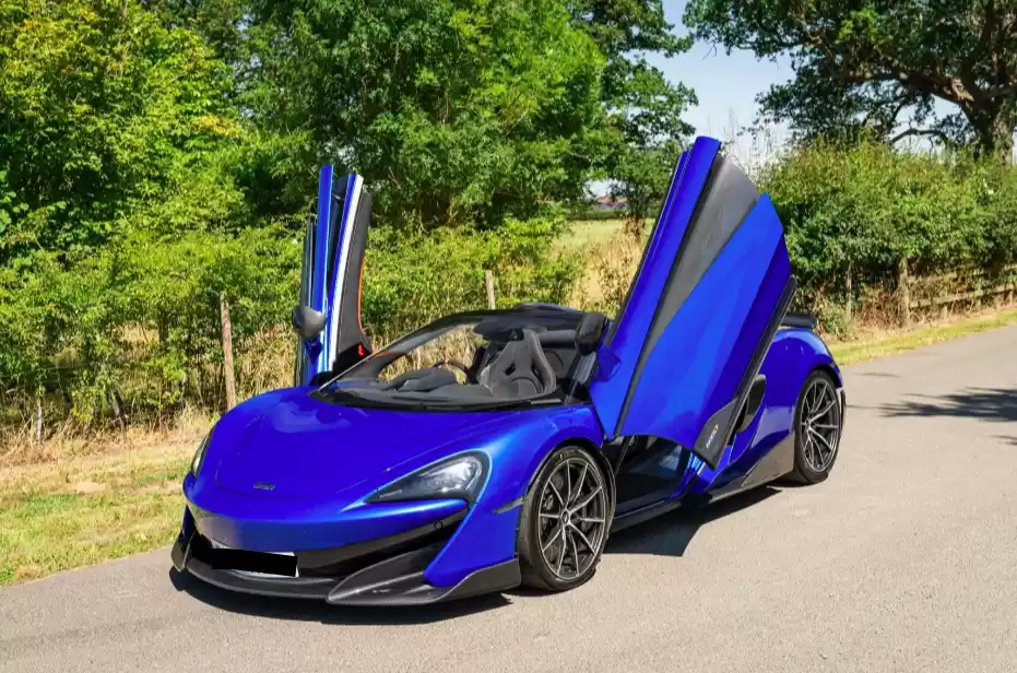 Used Mclaren Unspecified For Sale in Greater-London , England #31119 - 1  image 