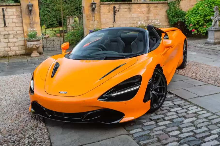 Used Mclaren 570S For Sale in Greater-London , England #31240 - 1  image 
