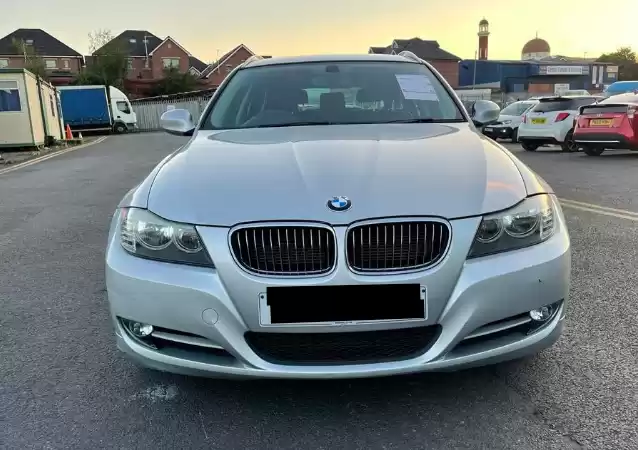 Used BMW 320 For Sale in Greater-London , England #31246 - 1  image 