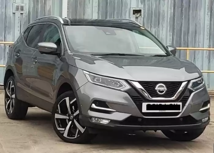 Used Nissan Qashqai For Sale in London , Greater-London , England #31274 - 1  image 