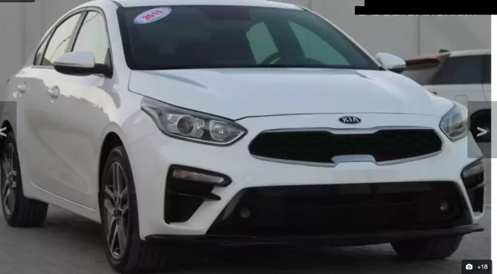 استفاده شده Kia Cerato برای فروش که در دبی #31313 - 1  image 