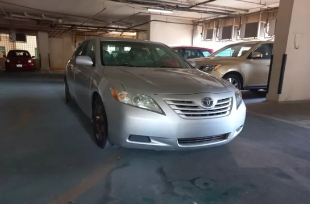 Used Toyota Camry For Sale in Dubai #31345 - 1  image 