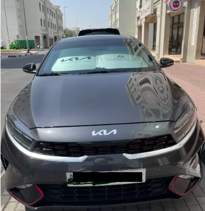 مستعملة Kia Cerato للبيع في دبي #31587 - 1  صورة 