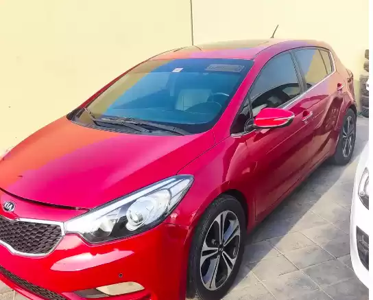 Использовал Kia Cerato Hatchback Продается в Дубай #31634 - 1  image 