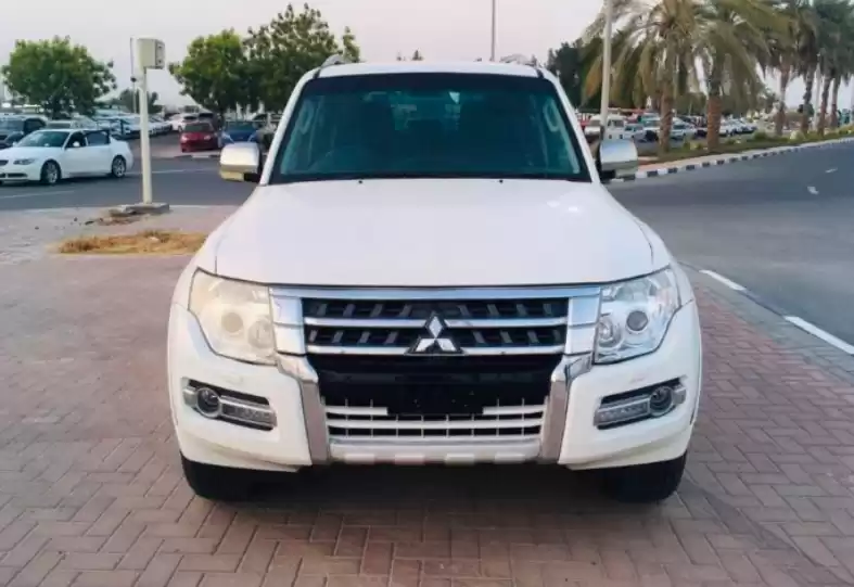 用过的 Mitsubishi Pajero 出售 在 迪拜 #31651 - 1  image 