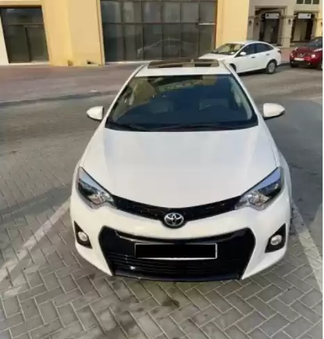 Gebraucht Toyota Corolla Zu verkaufen in Dubai #31663 - 1  image 