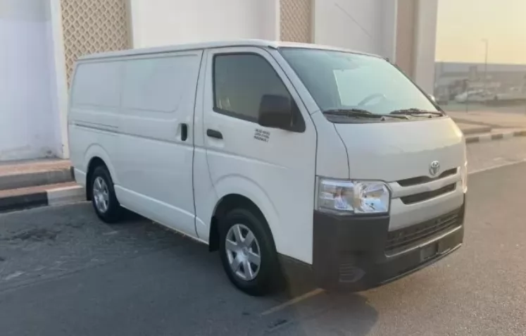 Gebraucht Toyota Hiace Zu verkaufen in Dubai #31694 - 1  image 