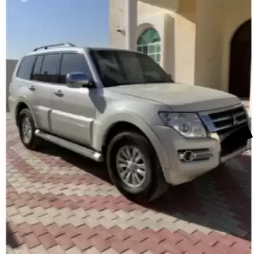 Использовал Mitsubishi Pajero Продается в Дубай #31747 - 1  image 